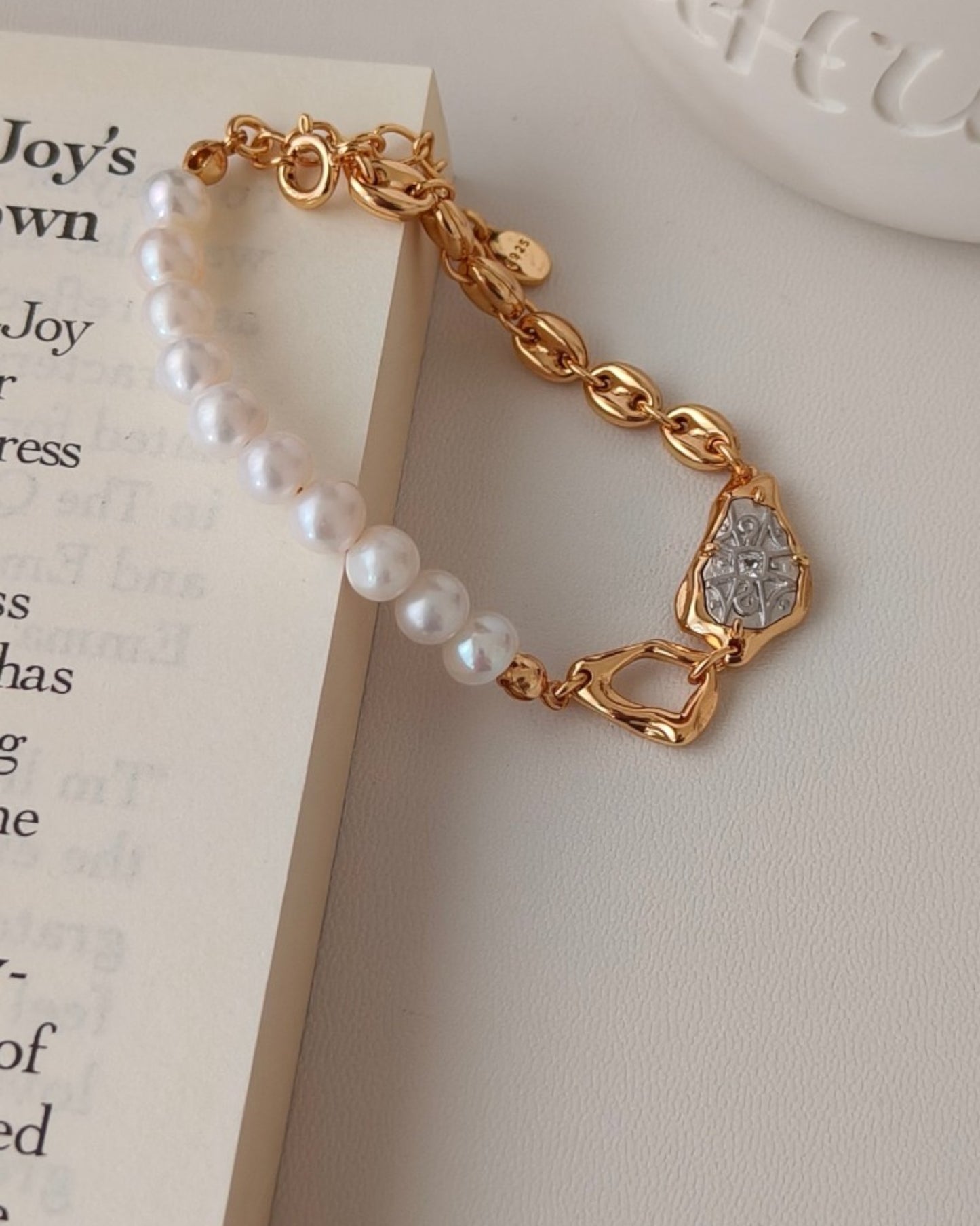 Elegant Gold-Plated Pearl and Zircon Charm Bracelet