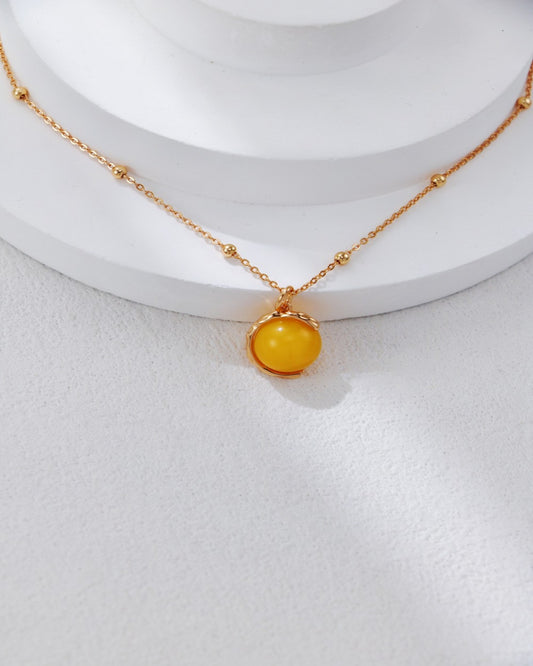 Vintage-Inspired S925 Sterling Silver Honey Amber Pendant Necklace