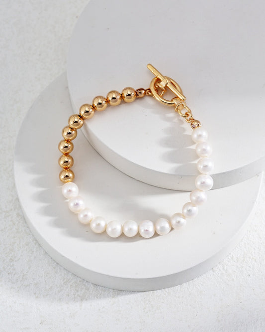 Elegant Pearl Bracelet