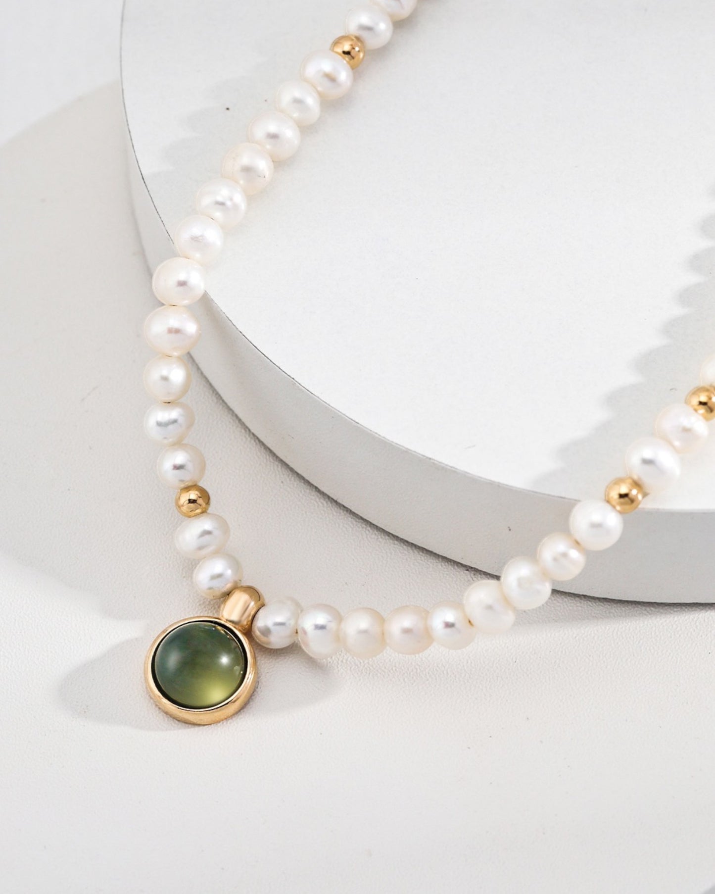 Peridot & Pearls Necklace