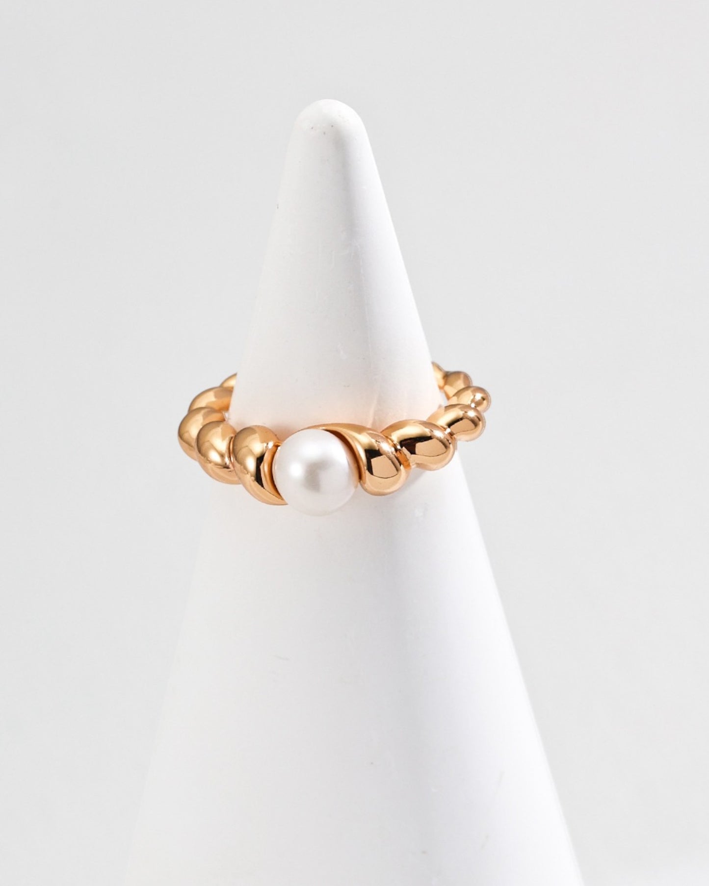 Pearl Twist Ring